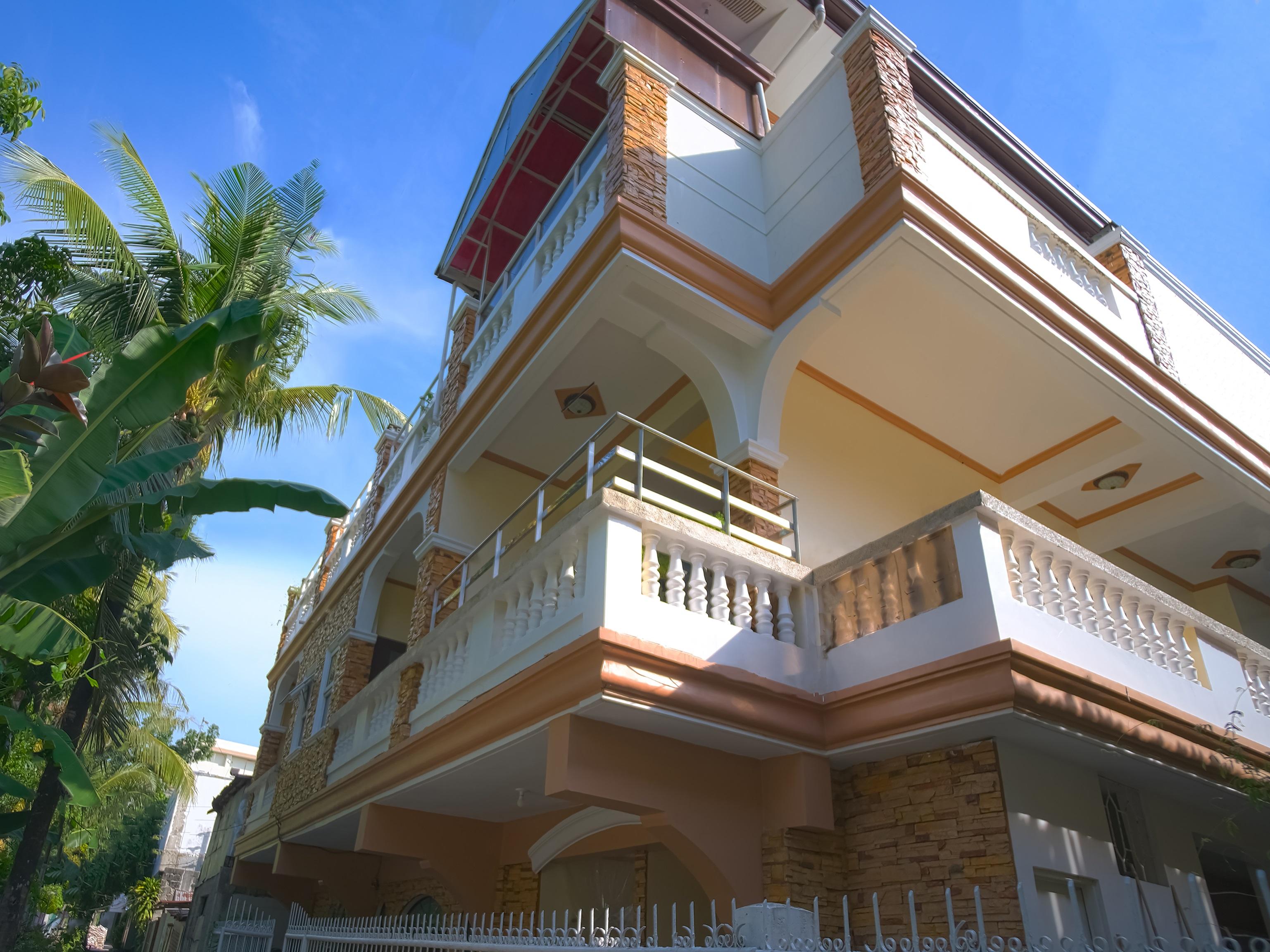 Casa D' Estrella Apartelle Balabag  Extérieur photo