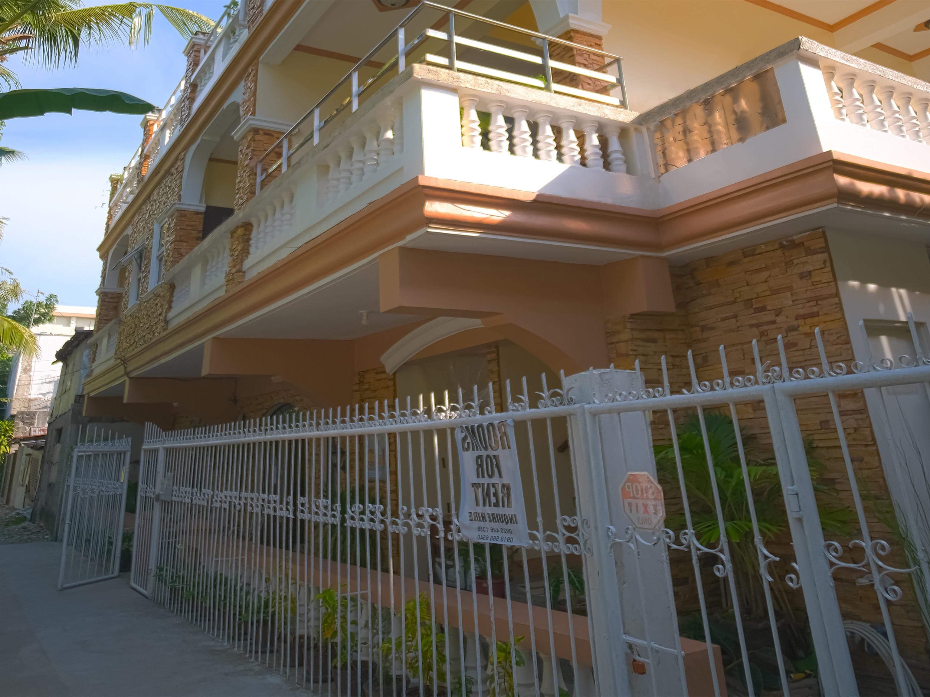 Casa D' Estrella Apartelle Balabag  Extérieur photo