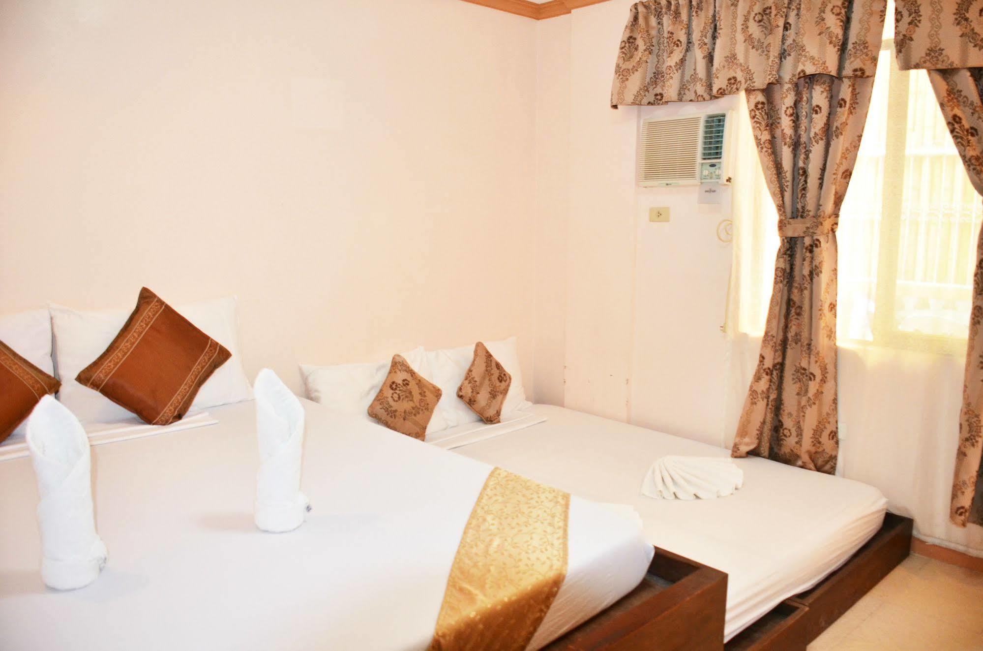 Casa D' Estrella Apartelle Balabag  Extérieur photo